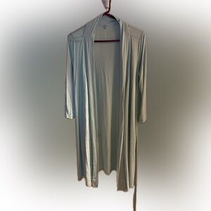 posh peanut maternity robe light blue never worn